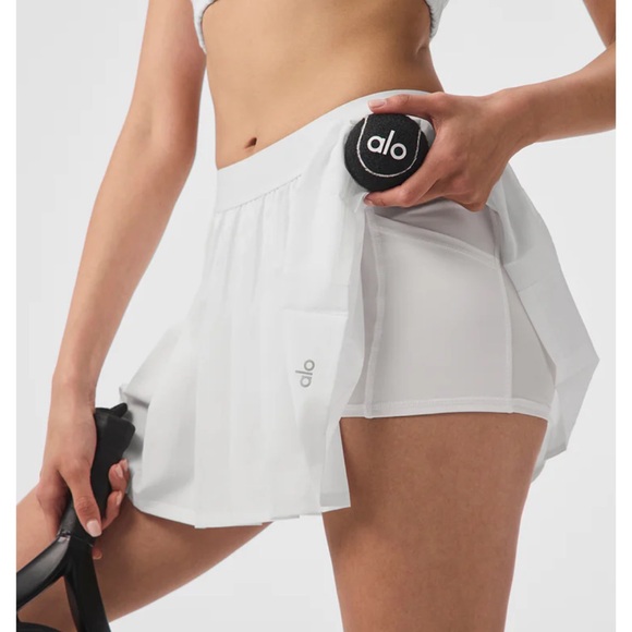 ALO Yoga Yellow Mini Skirt - Picture 7 of 7